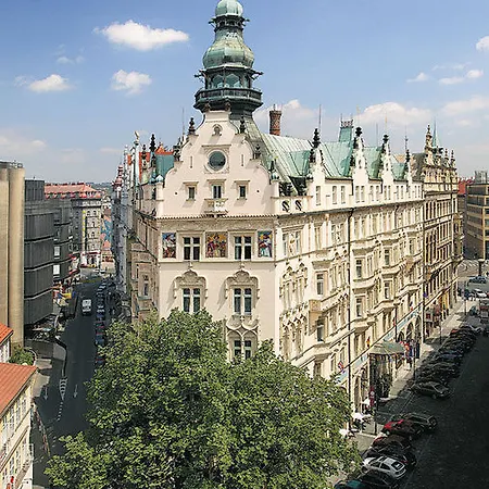 Hotell Paris 5*
