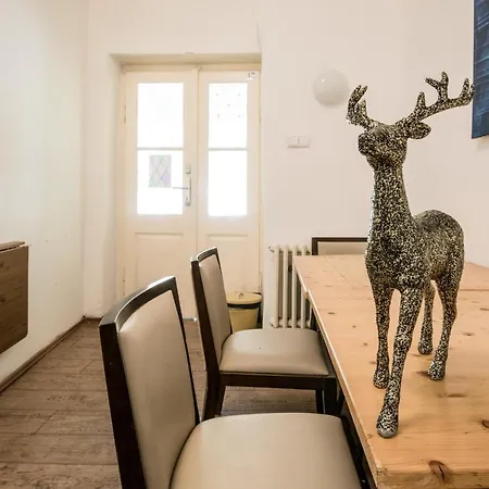 Albergue Charles Bridge &