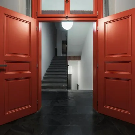 Otel Noir