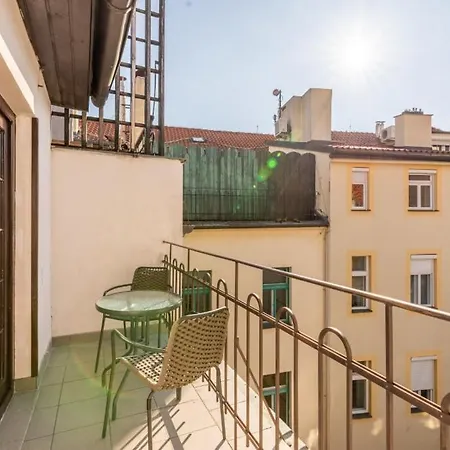 Apartmán Templova - Old Town Large With Terrace