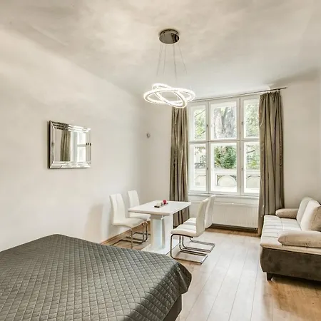 Cozy And Classy In The Old Town Apartamento Praga