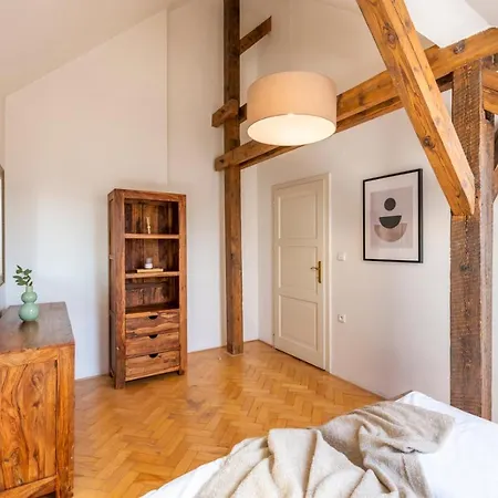 Apartment Stupartska - Tyn Church View With Terrace *