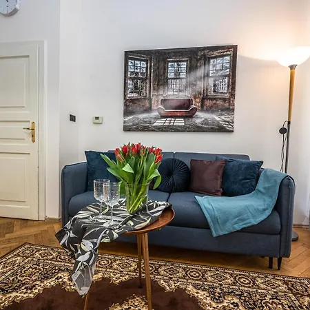 Tynska Ulicka Appartement *