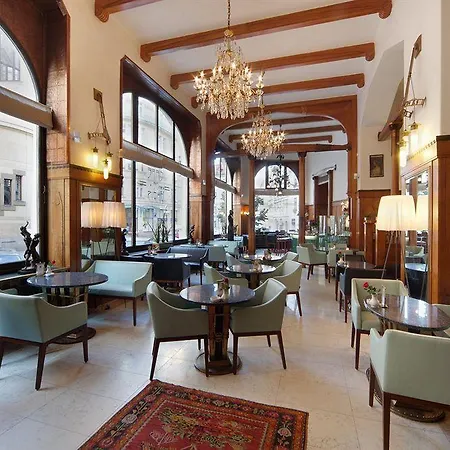 Hotell Paris