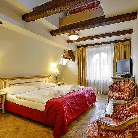 Lobster Aparthotel Prague