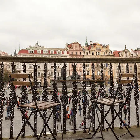 Old Town Square By Emblem Lägenhetshotell 5*
