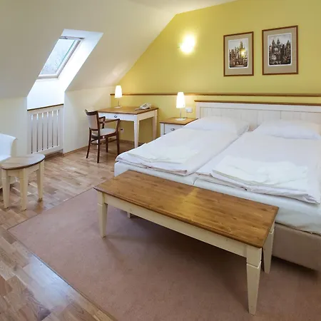 Dolce Hotel