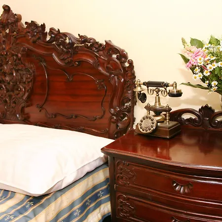 King Charles Boutique 4* Praha