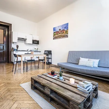 Legerova Apartment