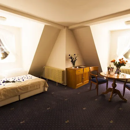 Modra Ruze Aparthotel Praha