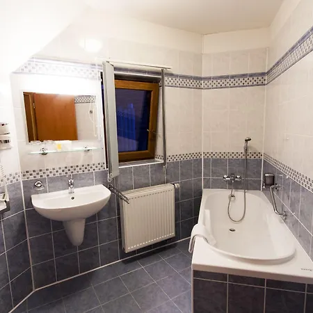 Modra Ruze Aparthotel