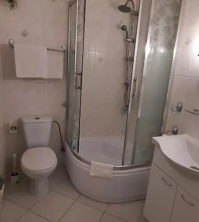 Hotel Excellent 3*
