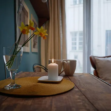 Апартаменты Romantic Nest Under Castle *