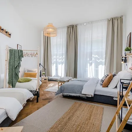 Apartment Historic Centre By Michal&friends