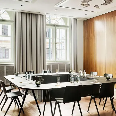 Andaz Prague, By Hyatt Прага