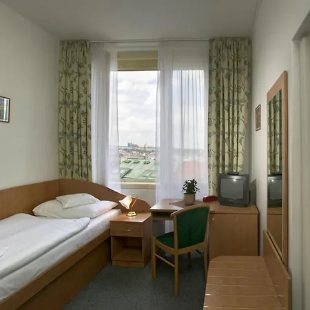 Hotel Legie 3*