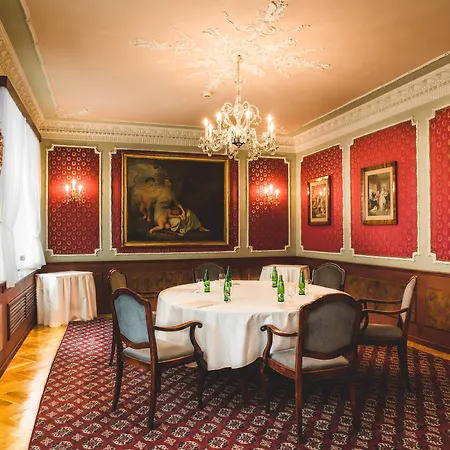 Hotel Esplanade 5*