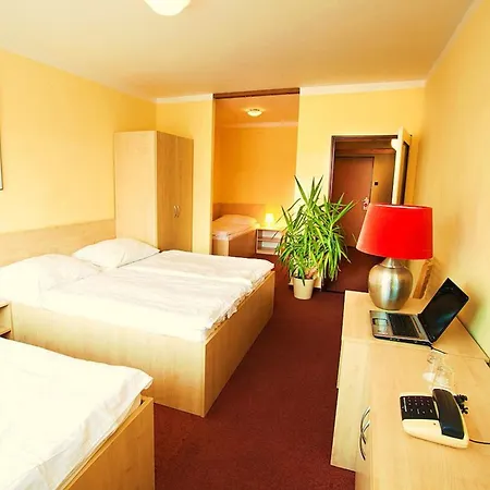 Hotel Charles