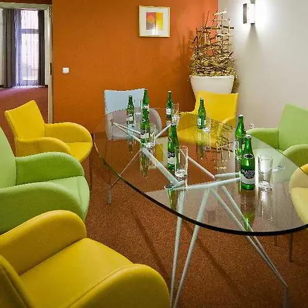 Mamaison Belgická Apartahotel 4*