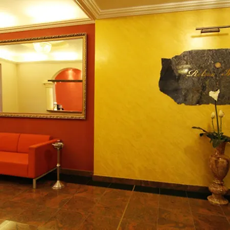 Relax Hotel