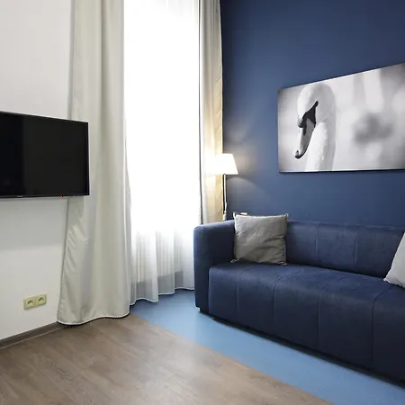 Alveo 4* Prague