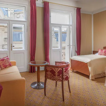 Paris Hotell Prag