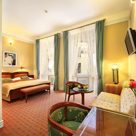 Hotell Paris
