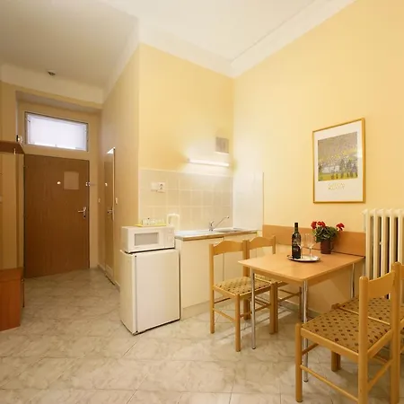 Hotell Golden Garni Prag