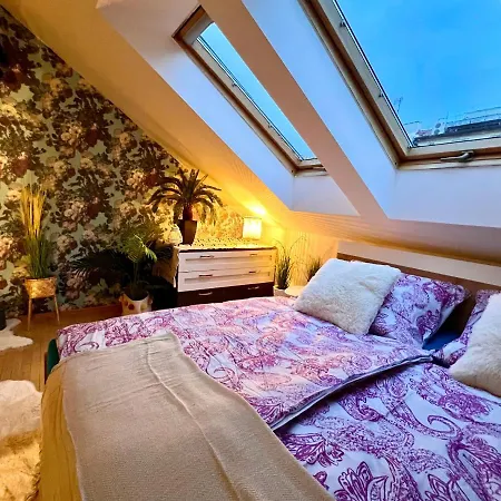 Apartment Duplex 2 With Quiet Terrace On Wenceslas Square *