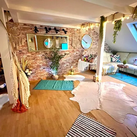 Apartment Duplex 2 With Quiet Terrace On Wenceslas Square Prague