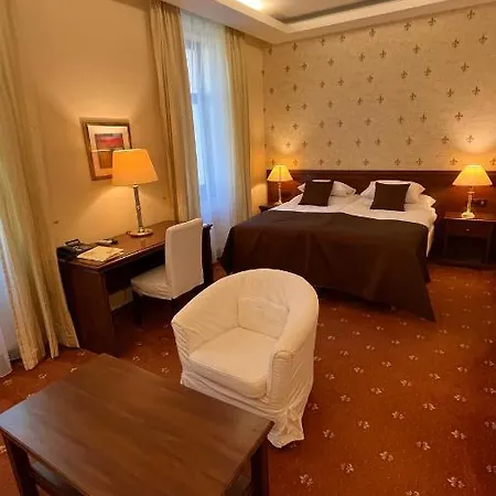 Fleur De Lis 4* Prague