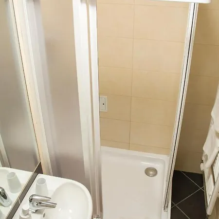 Aparthotel Limes 4*