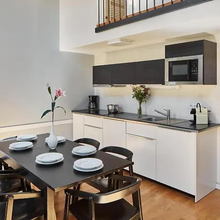 Apartment Days - 3bdr Bright Loft - Ac - Location In New Town *
