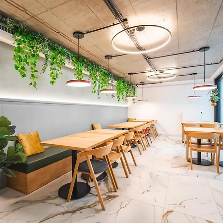 Hostel Luma Terra Πράγα