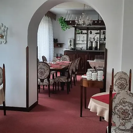 Hotel Excellent