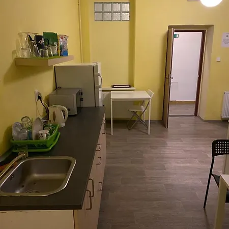 Easy Housing *