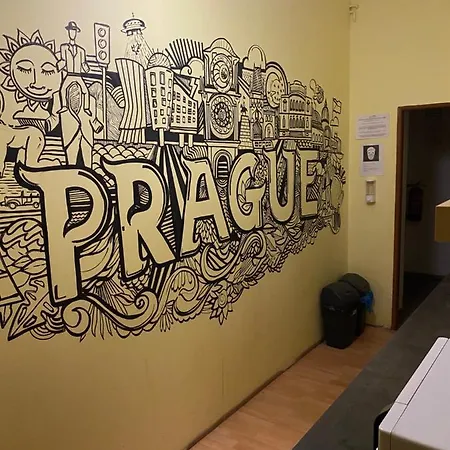 Hostel Easy Housing