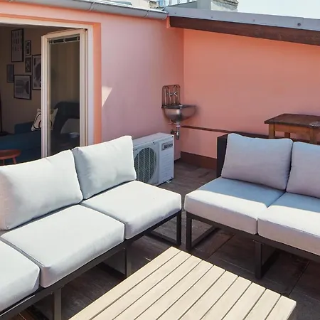 Spacious In Vrsovice By Days Apartment Prague