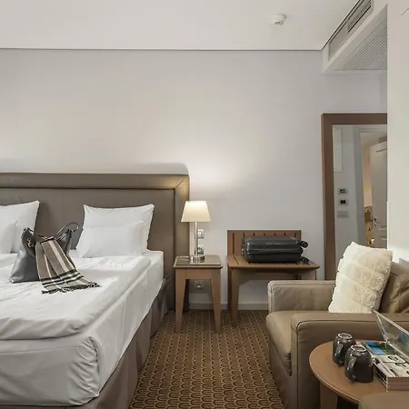 Royal Hotell