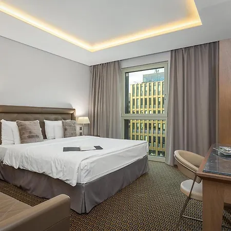 Royal Hotell 4*