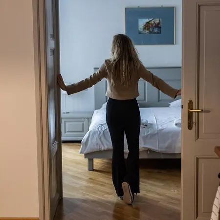 Thunovska Apartmán