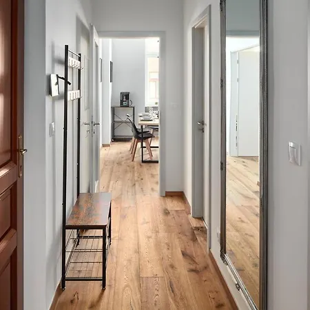 Days - Stylish - Workspace Daire
