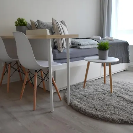 Seifert Apartment *