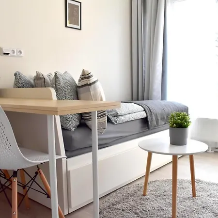 Seifert Apartment *