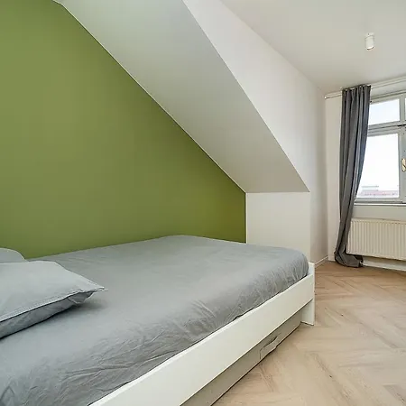 Big 4-bedroom Flat, Terrace With Great Vitkov View Apartment Prague