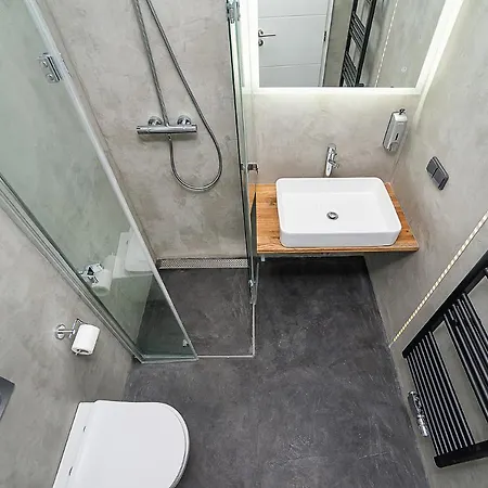 Big 4-bedroom Flat, Terrace With Great Vitkov View Apartment *