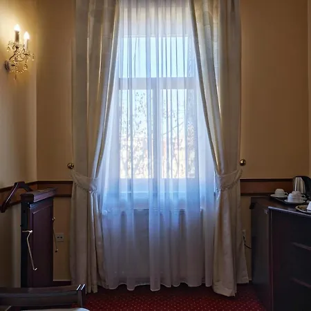 Fleur De Lis Hotel Prague