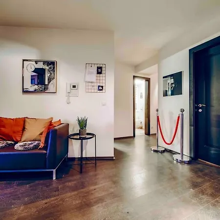 Apartment Lovely 3bd - Rooftop - Jacuzzi&sauna