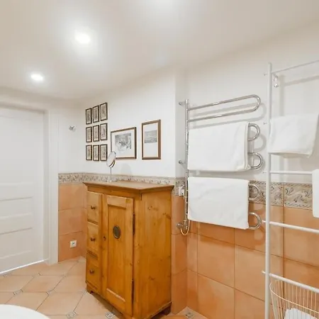 Charming Vodickova Apartment *