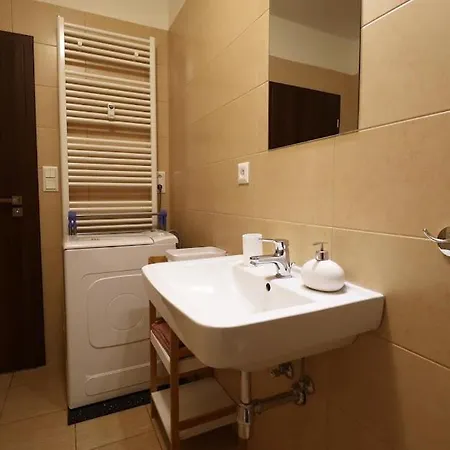 Apartman Snajder Apartment, 15min To Old Centre, Self-check In, Free Wifi *